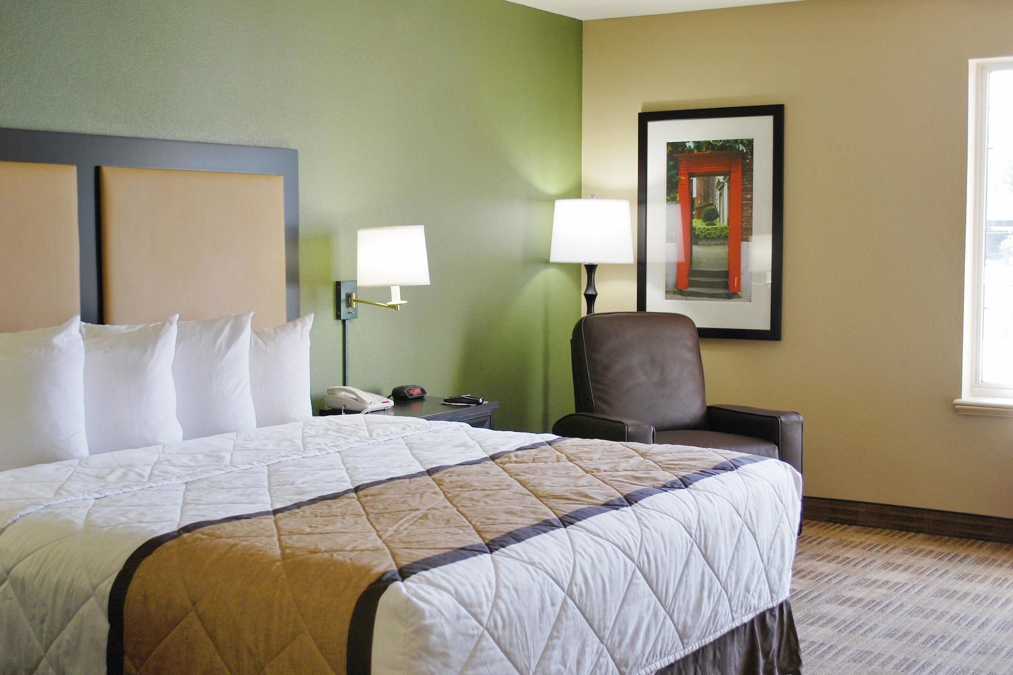 Extended Stay America Suites - Kansas City - Country Club Plaza Exterior photo
