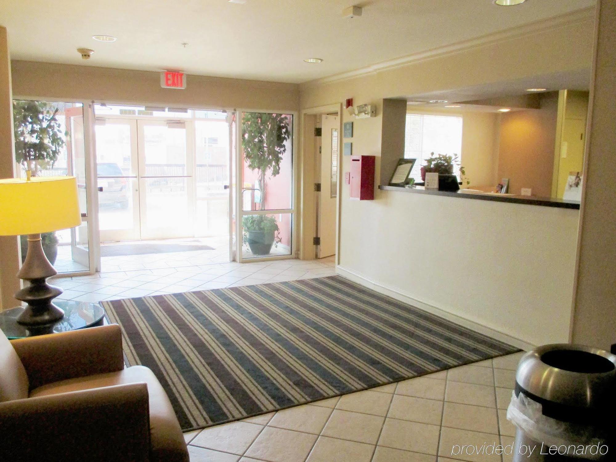 Extended Stay America Suites - Kansas City - Country Club Plaza Exterior photo